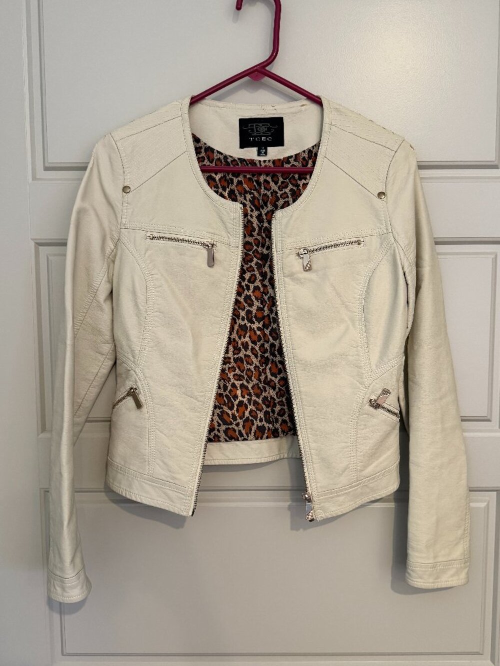 TCEC Cream Faux Leather Moto Jacket Leopard Lining Flawed Size S
